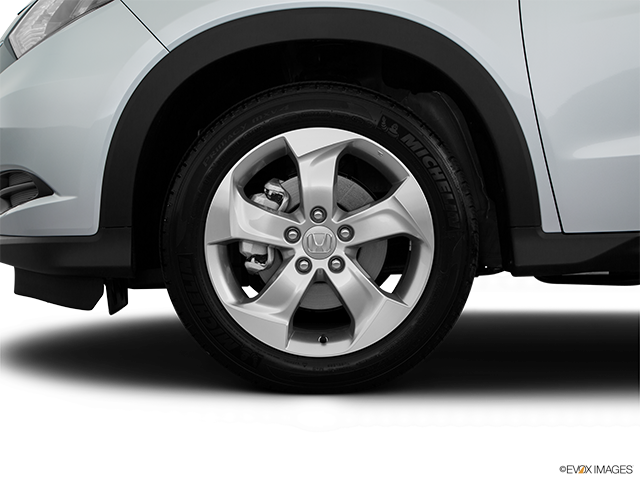 2016 Honda HR-V | Front Drivers side wheel at profile