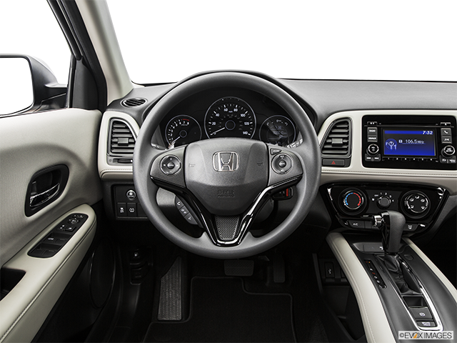 2016 Honda HR-V | Steering wheel/Center Console
