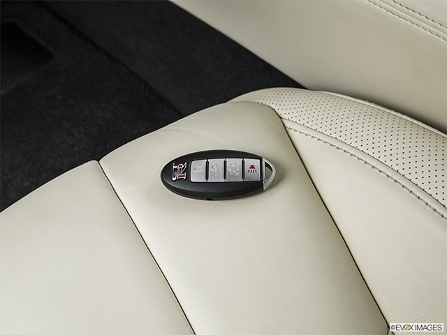 2015 Nissan GT-R | Key fob on driver’s seat