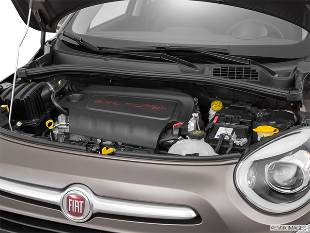 2016 Fiat 500X | Engine