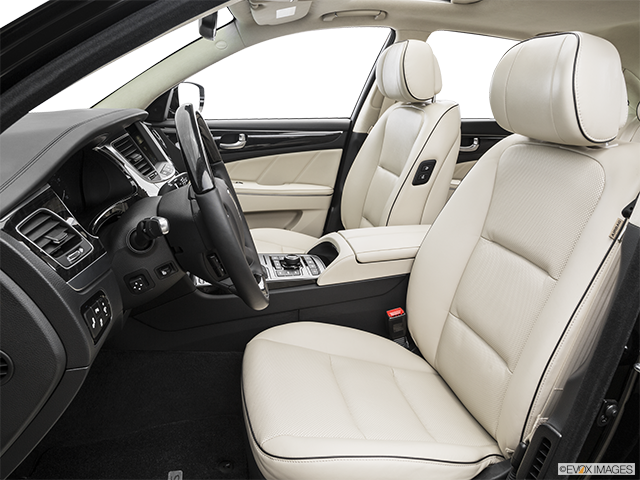 2016 Hyundai Equus | Front seats from Drivers Side