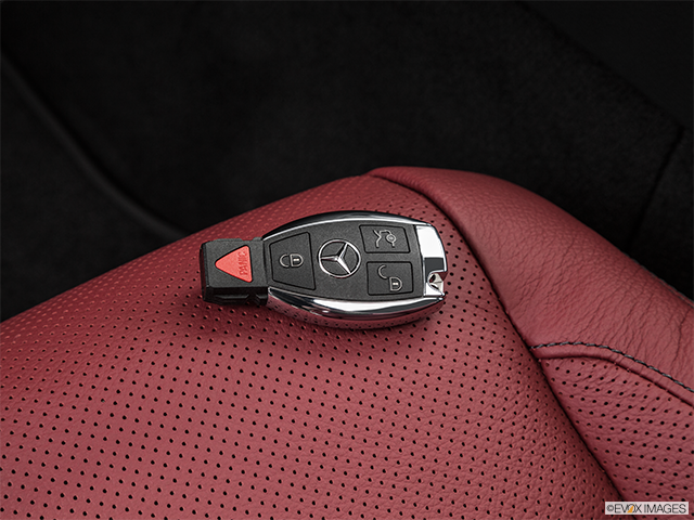 2016 Mercedes-Benz Classe E | Key fob on driver’s seat