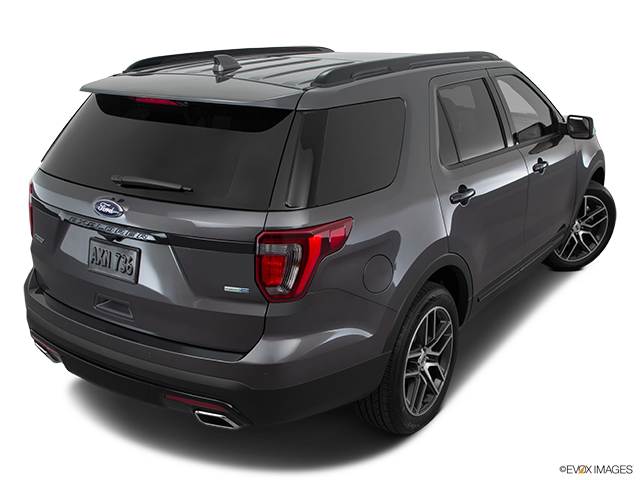 2016 Ford Explorer | Rear 3/4 angle view
