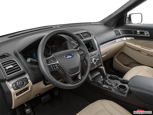 2016 Ford Explorer | Interior Hero (driver’s side)