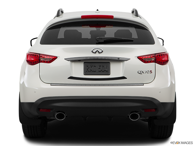 2016 Infiniti QX70 | Low/wide rear