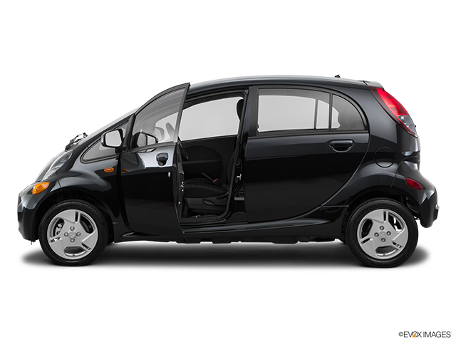 2016 Mitsubishi i-MiEV | Driver's side profile with drivers side door open
