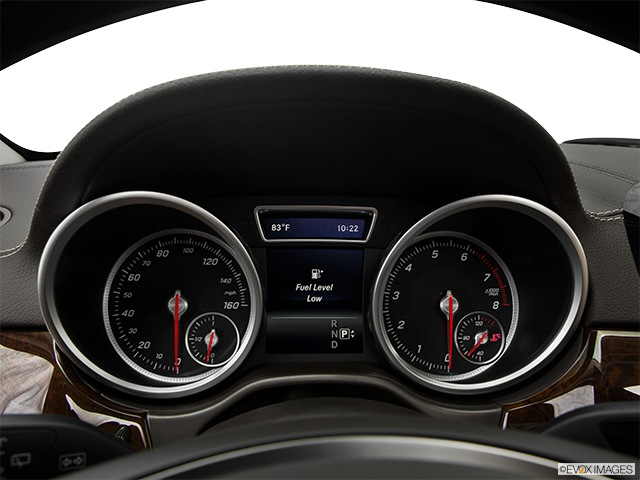 2016 Mercedes-Benz GLE-Class | Speedometer/tachometer