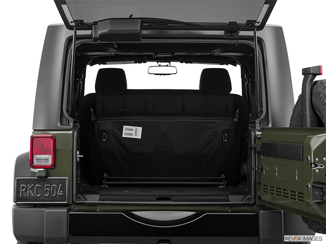 2016 Jeep Wrangler | Hatchback & SUV rear angle