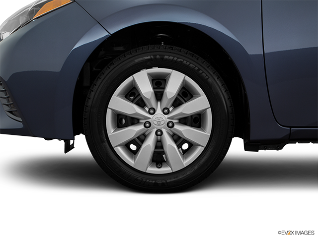 2016 Toyota Corolla | Front Drivers side wheel at profile