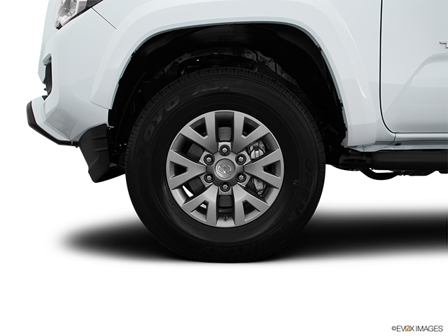 2016 Toyota Tacoma | Front Drivers side wheel at profile