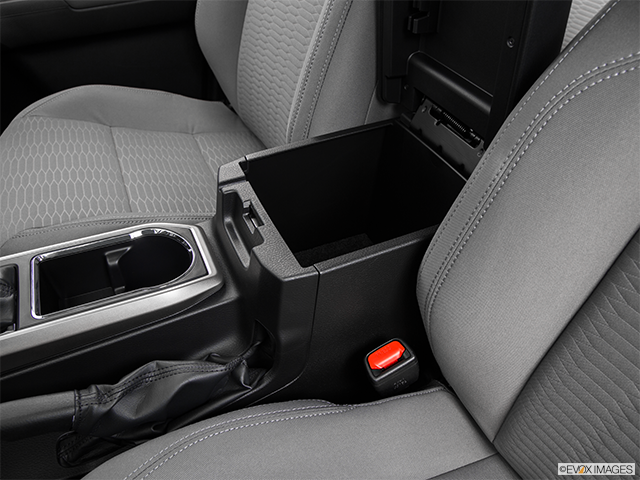 2016 Toyota Tacoma | Front center divider
