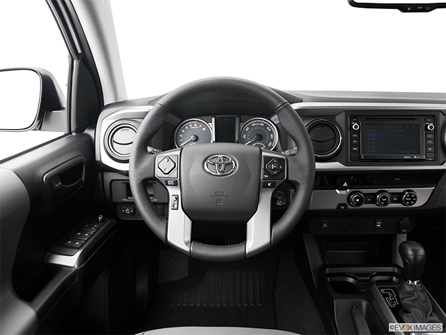 2016 Toyota Tacoma | Steering wheel/Center Console