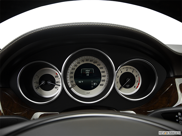 2016 Mercedes-Benz CLS-Class | Speedometer/tachometer