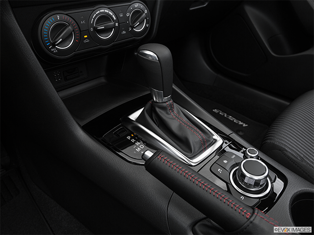 2016 Mazda MAZDA3 | Gear shifter/center console