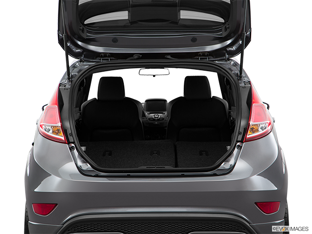 2016 Ford Fiesta | Hatchback & SUV rear angle