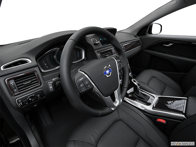 2016 Volvo S80 | Interior Hero (driver’s side)