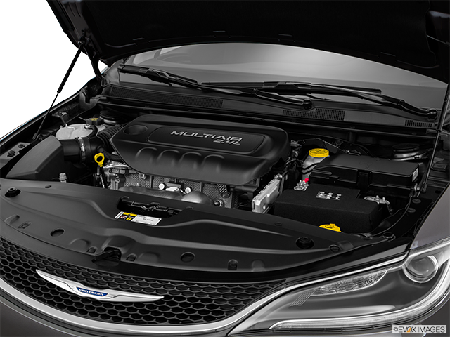 2017 Chrysler 200 | Engine