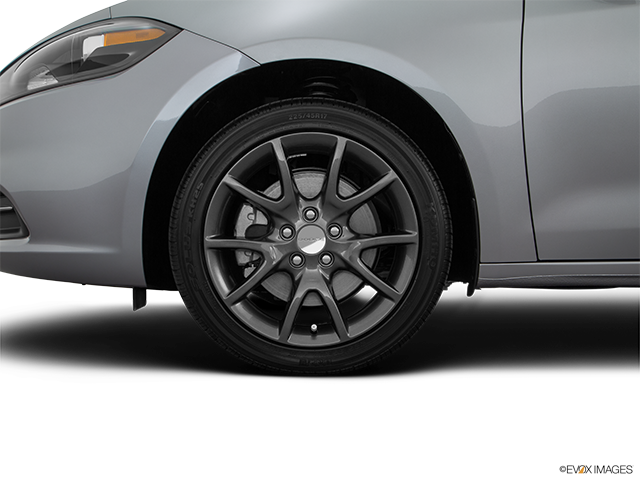 2016 Dodge Dart | Front Drivers side wheel at profile