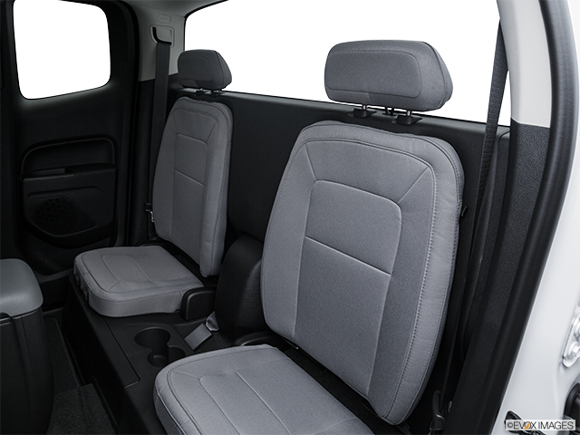 2016 Chevrolet Colorado | Rear seats from Drivers Side