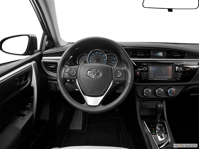 2016 Toyota Corolla | Steering wheel/Center Console