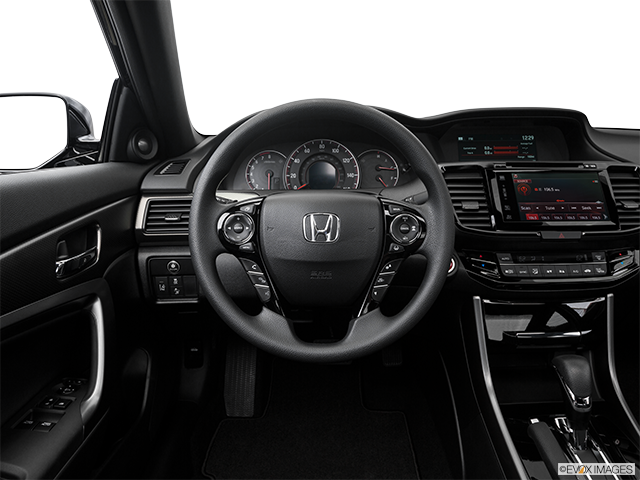 2016 Honda Accord Coupe | Steering wheel/Center Console