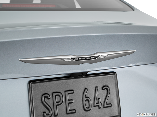2017 Chrysler 200 | Rear manufacturer badge/emblem