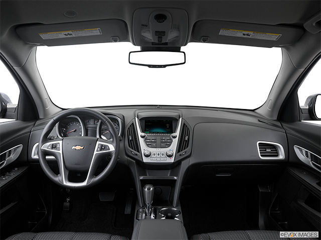 2016 Chevrolet Equinox | Centered wide dash shot