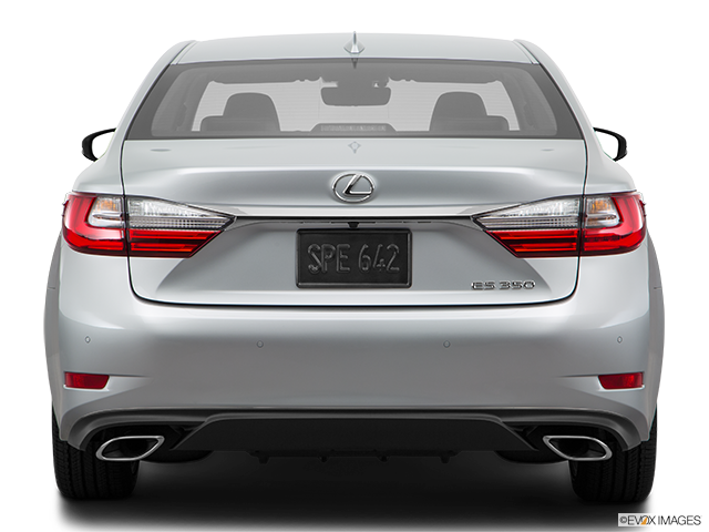 2016 Lexus ES 350 | Low/wide rear