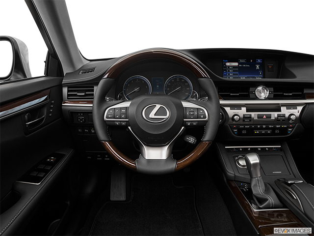 2016 Lexus ES 350 | Steering wheel/Center Console