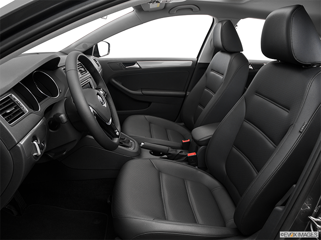2016 Volkswagen Jetta | Front seats from Drivers Side