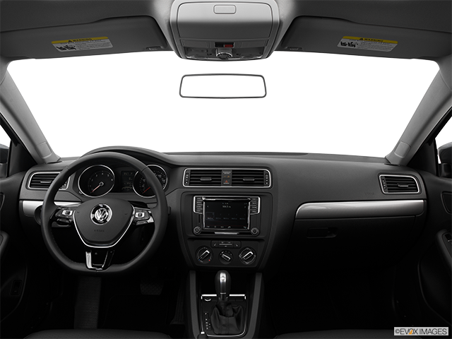 2016 Volkswagen Jetta | Centered wide dash shot