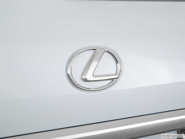 2016 Lexus LX 570 | Rear manufacturer badge/emblem