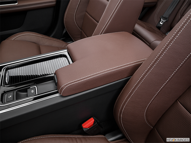 2016 Jaguar XF | Front center console with closed lid, from driver’s side looking down