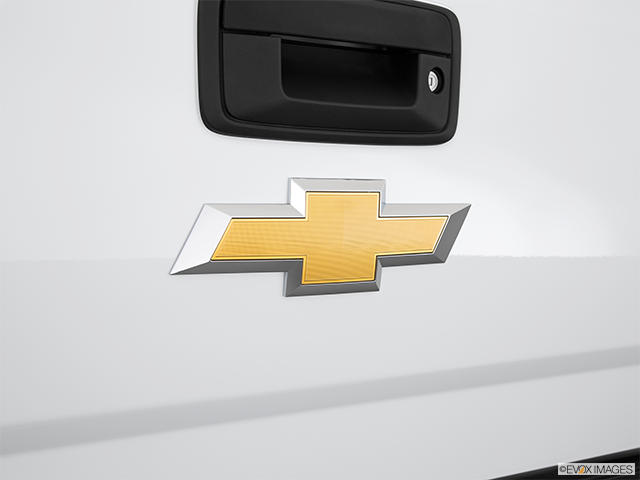 2016 Chevrolet Silverado 2500HD | Rear manufacturer badge/emblem