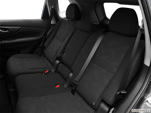 2016 Nissan Rogue | Rear seats from Drivers Side