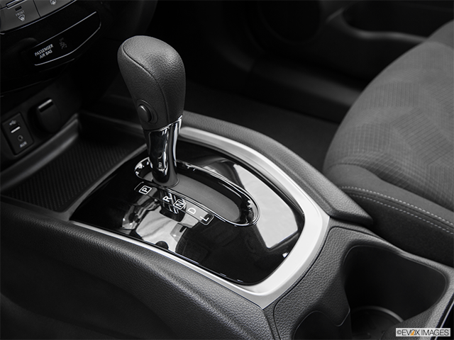 2016 Nissan Rogue: Reviews, Price, Specs, Photos and Trims | Driving.ca