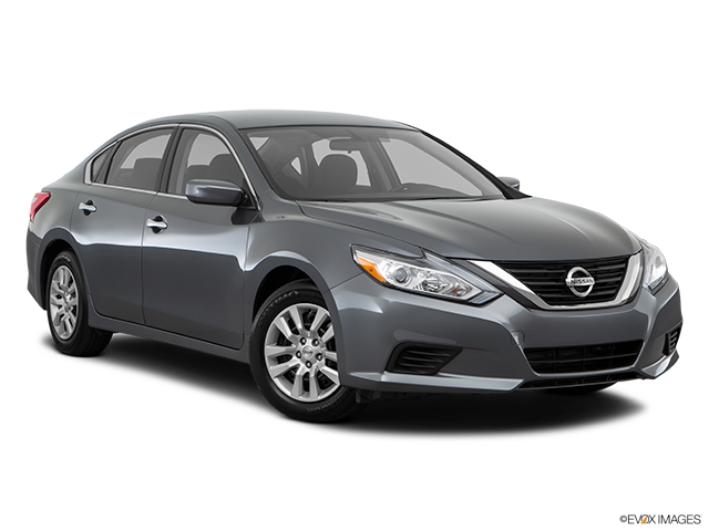 2016 Nissan Altima | Front passenger 3/4 w/ wheels turned