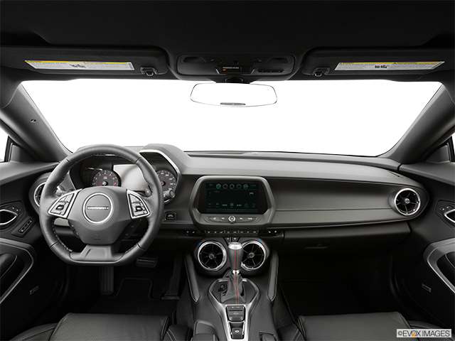 2016 Chevrolet Camaro | Centered wide dash shot