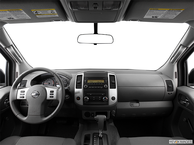 2016 Nissan Frontier | Centered wide dash shot