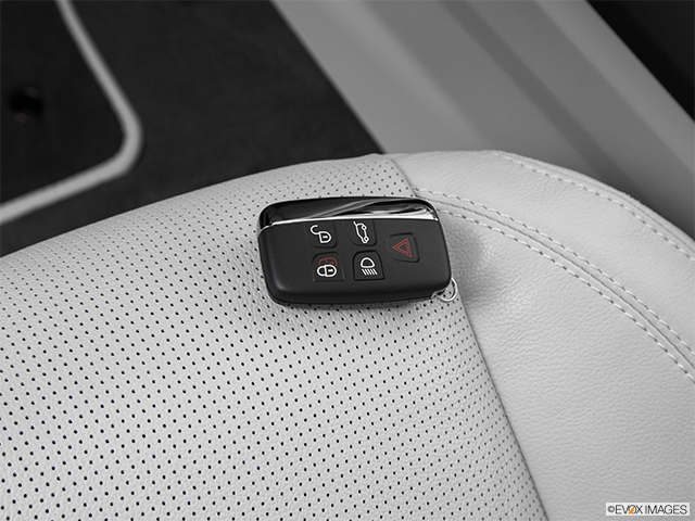 2016 Land Rover Discovery Sport | Key fob on driver’s seat