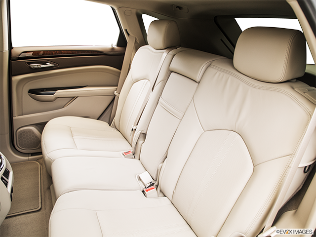 2016 Cadillac SRX | Rear seats from Drivers Side
