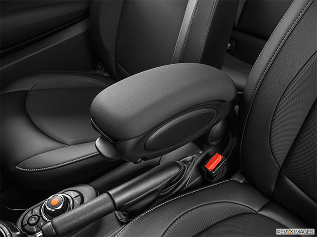 2016 MINI Cooper: Reviews, Price, Specs, Photos and Trims | Driving.ca
