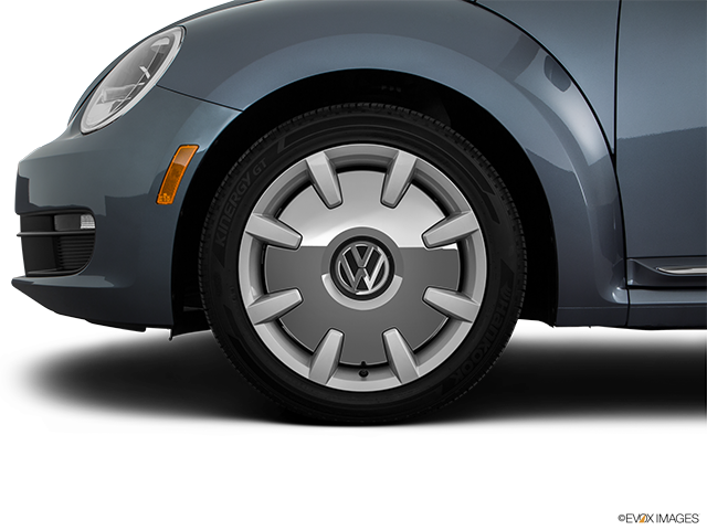 2016 Volkswagen The Beetle Convertible | Front Drivers side wheel at profile
