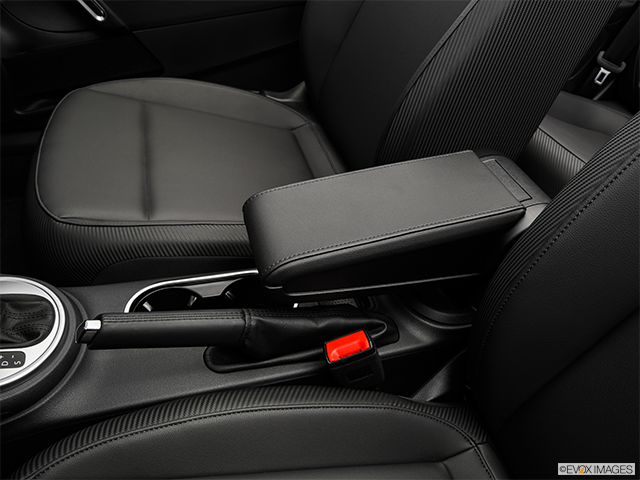 2016 Volkswagen The Beetle Convertible | Front center console with closed lid, from driver’s side looking down