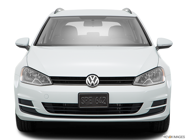 2016 Volkswagen Golf Sportwagon | Low/wide front