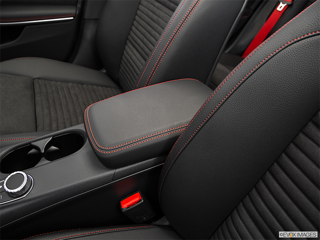 2016 Mercedes-Benz CLA-Class | Front center console with closed lid, from driver’s side looking down