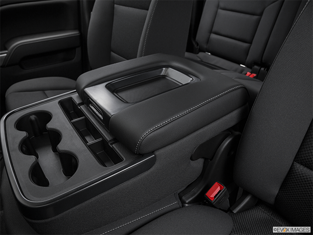 2016 Chevrolet Silverado 1500 | Front center console with closed lid, from driver’s side looking down