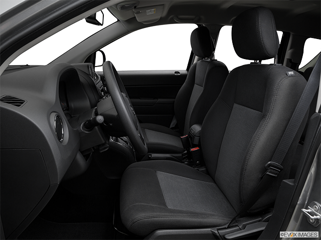 2016 Jeep Compass | Front seats from Drivers Side