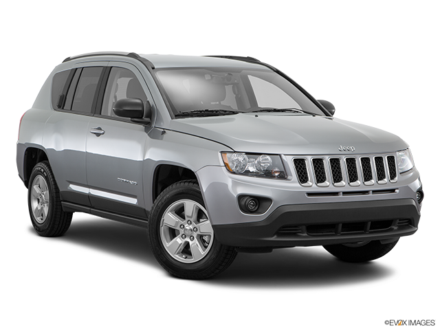 2016 Jeep Compass | Front passenger 3/4 w/ wheels turned