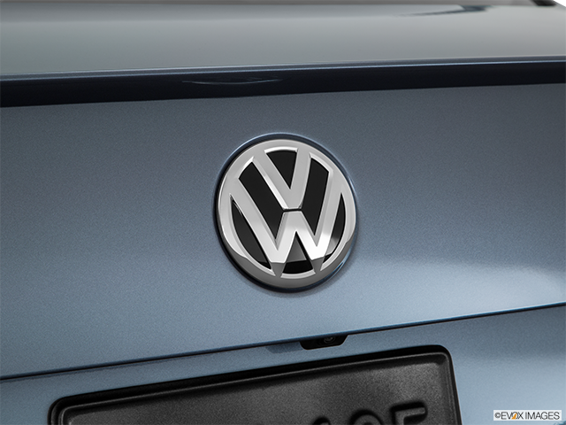 2017 Volkswagen Jetta GLI | Rear manufacturer badge/emblem